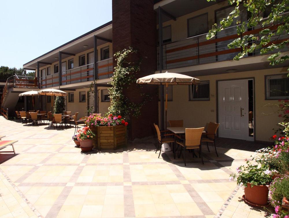 Residence Casa Di Caccia Marina Di Bibbona Exterior foto